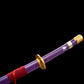Katana japonais Enma Purple One Piece présenté sur support, réplique collector forgée main avec lame noire et saya violet