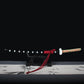 Katana japonais Kikoku de Trafalgar Law, réplique One Piece avec saya noir à croix blanches et tsuka doré finition luxe.