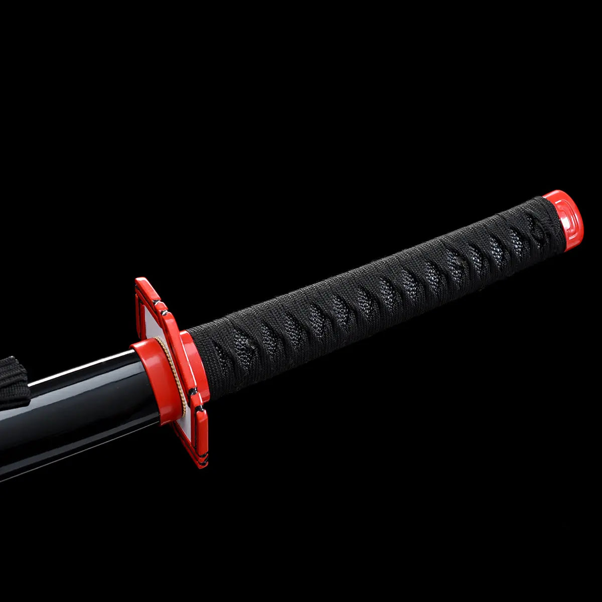 Poignée traditionnelle tressée en noir avec peau de raie synthétique, katana Tomioka Giyuu réplique Demon Slayer.