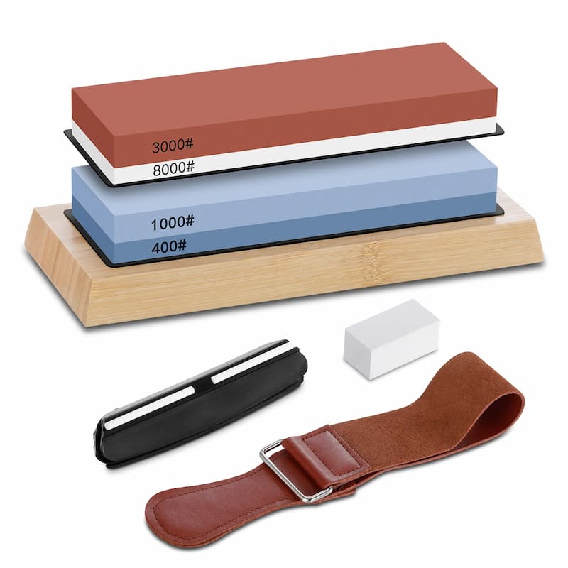 Kit complet pierre à aiguiser japonaise double face 400/1000 et 3000/8000 avec base en bambou, guide d’angle, sangle cuir et pierre de correction.