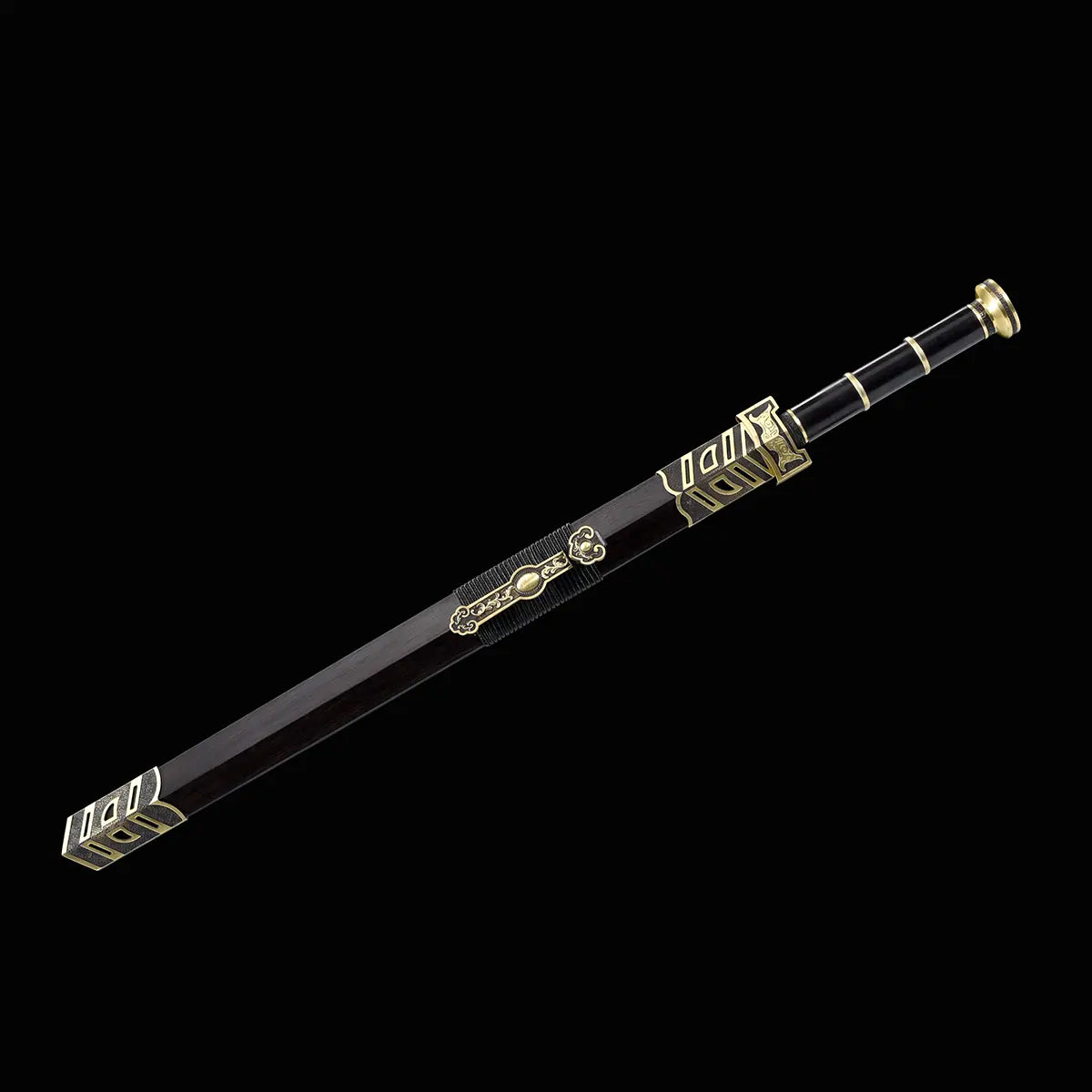 Épée chinoise Jian SHU SHENG avec fourreau noir style ébène présenté sur fond noir, vue diagonale complète mettant en avant un fourreau travaillé avec ornements en laiton doré, poignée noire traditionnelle et garnitures raffinées d’une arme traditionnelle chinoise de collection.
