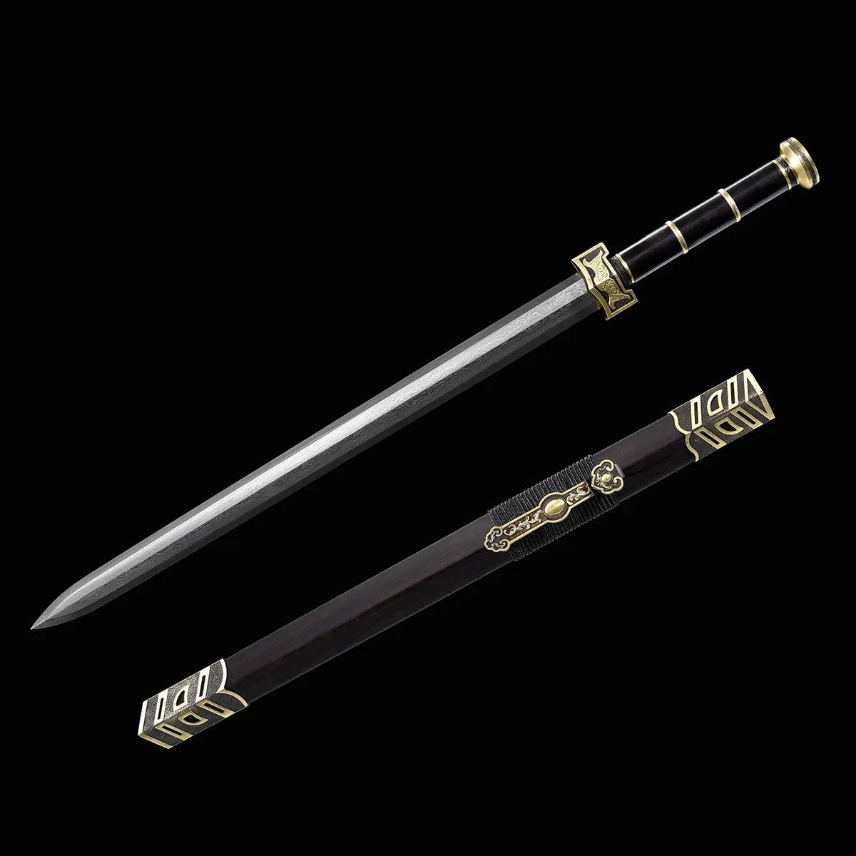 Épée chinoise Jian SHU SHENG présentée sur fond noir avec lame droite en acier plié Damas moderne, pointe centrale visible, poignée noire, garde et garnitures en laiton doré, accompagnée de son fourreau noir style ébène décoré d’ornements métalliques raffinés.