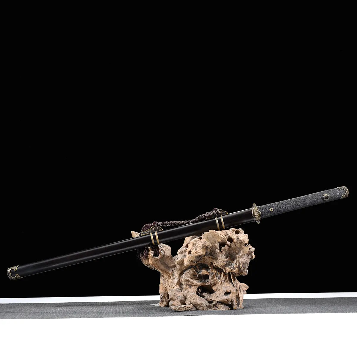 yi-xin-chinese-jian-sword-black-scabbard-wooden-stand-display-blade-bushido